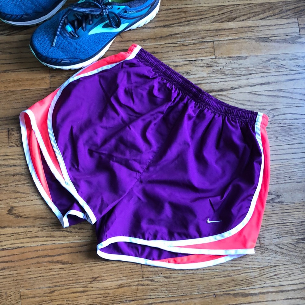 Nike Dri-Fit Women’s running shorts SZ M EUC